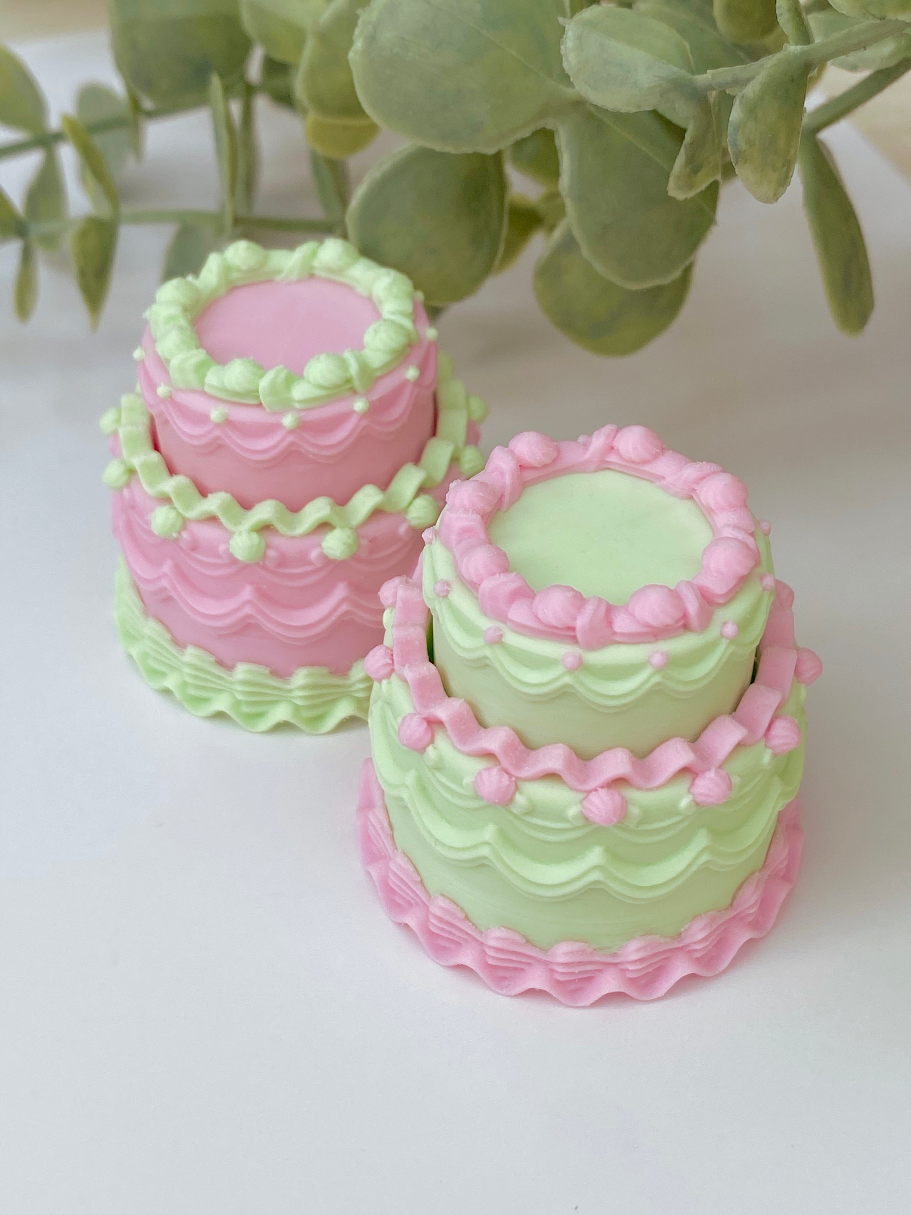 Pretty Cake Clickers